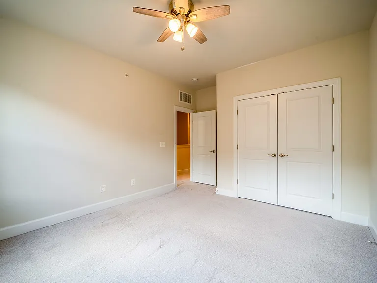 20656 River Liffey Ter — Photo 38