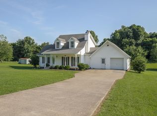 1013 Lockwall Dr, Chapmansboro, TN 37035