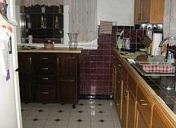 3rd image of 294 Phyllis Ave