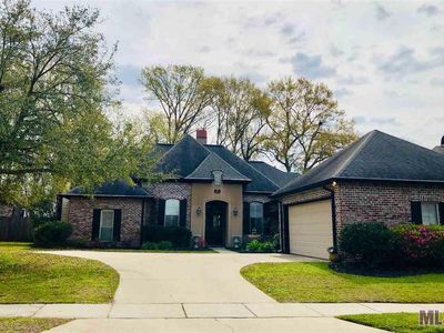 8573 Grand View Dr, Baton Rouge, LA, 70809