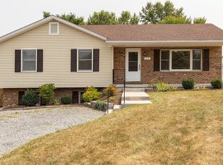 219 Killdeer Rd, Stephens City, VA 22655