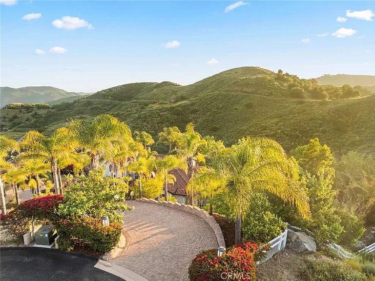44915 Palladian Ct — Photo 4