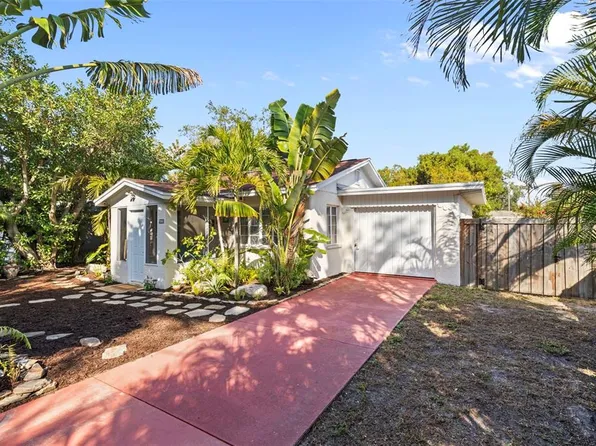839 40th St, Sarasota, FL 34234