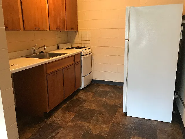 Harper Apartments — Photo 4
