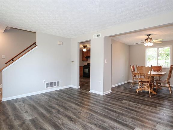 4th image of 1127 Nouvelle Dr
