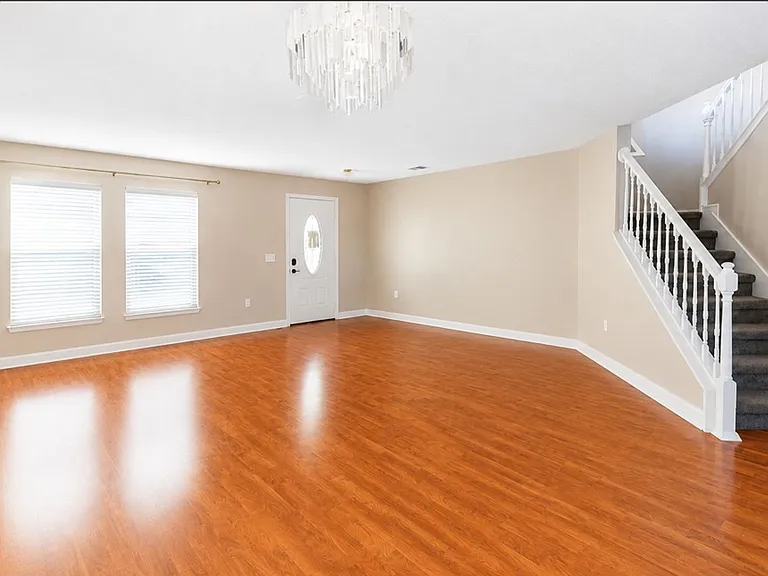 12827 Oulton Cir — Photo 18