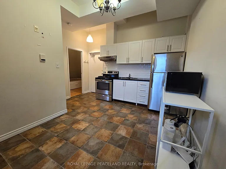 34 Ross St #3C — Photo 3