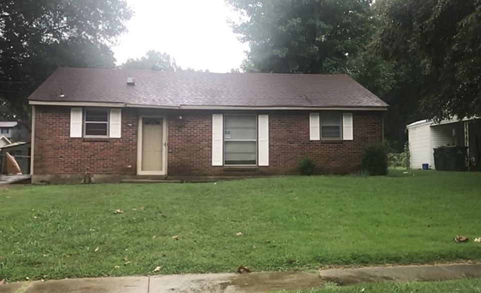 1st image of 1837 Rosemond Ave