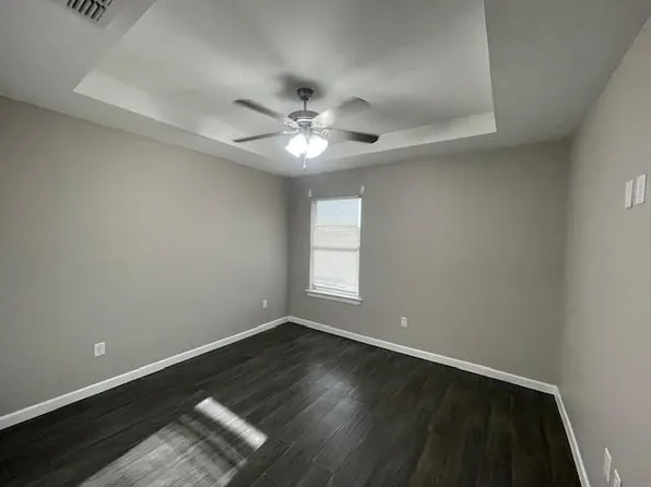 7209 Rocio Dr #403, Laredo, TX 78041