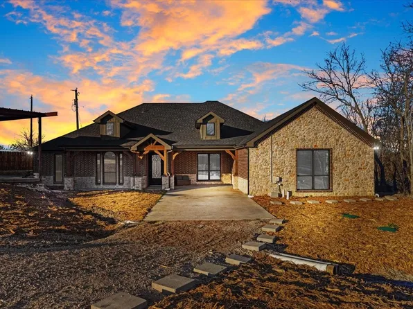 920 Oil Mill Rd, Van Alstyne, TX 75495