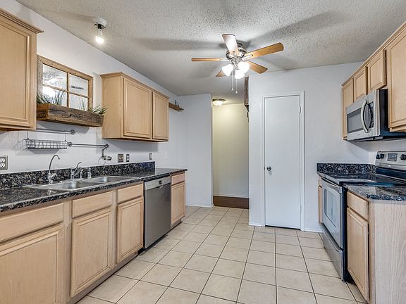 4th image of 4258 Estes Park Cir