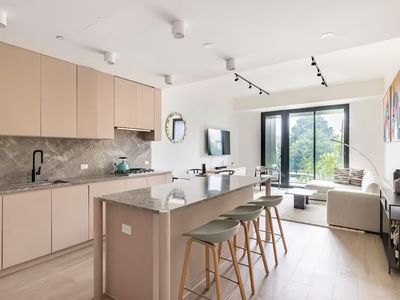 510 Driggs Ave #3J, Brooklyn, NY, 11211