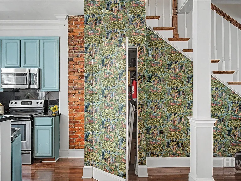 1410 Jefferson St — Photo 14