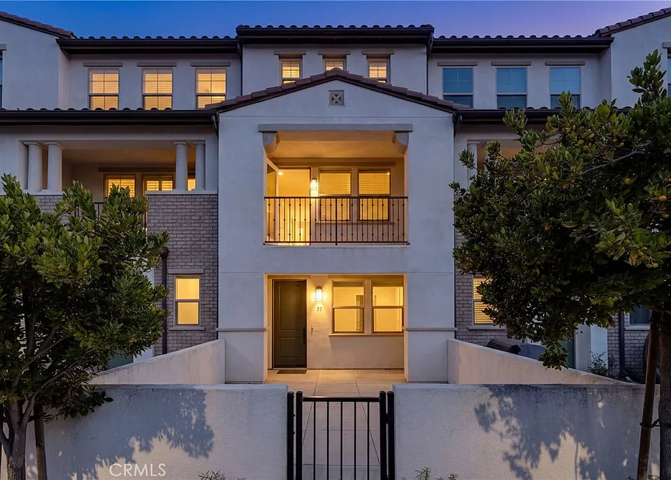77 Jensen Ct