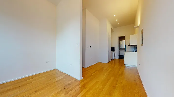 Rented by (Legacy) Tri Hill Realty Group LLC | media 8