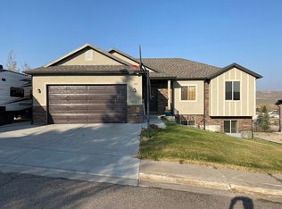 107 Rebel Dr, Evanston, WY 82930