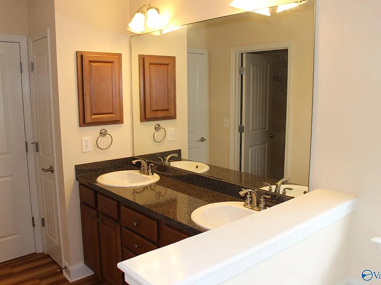 103 Glen View Dr — Photo 22