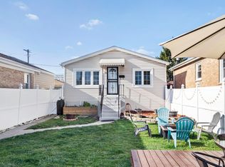 5622 N Mulligan Ave, Chicago, IL 60646