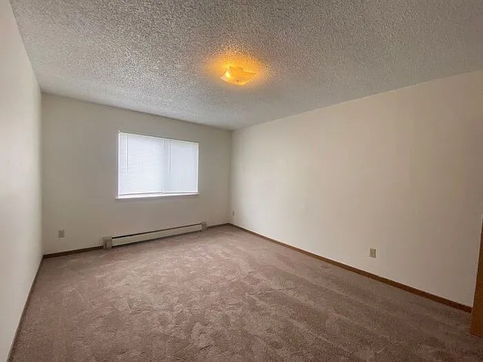 624 S Gilbert St #11 — Photo 8