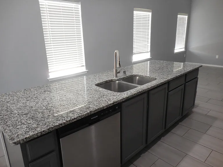 12867 Ivelet Ct — Photo 7