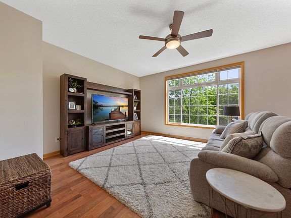 5th image of 2825 Brockman Ct