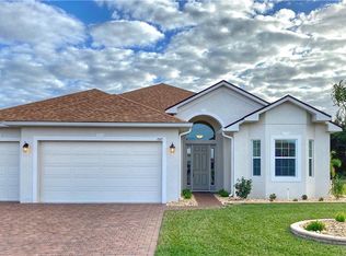 1527 Riviera Ct, Winter Haven, FL 33884
