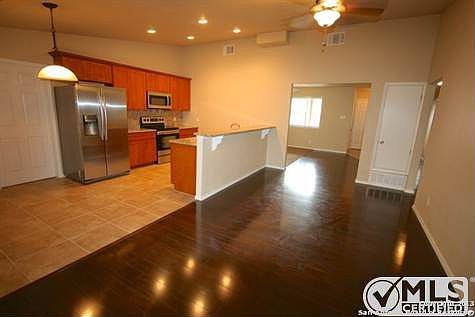 4th image of 226 Doris Dr