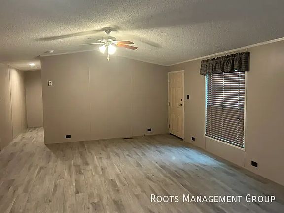 3rd image of 2233 E 8th St
