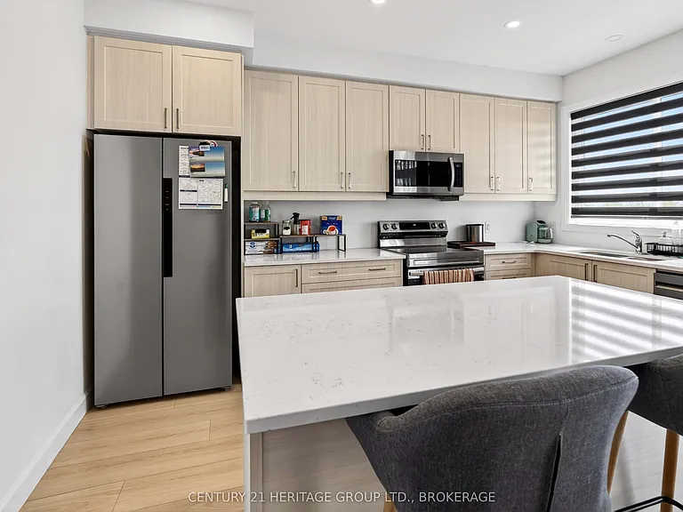 189 Superior Dr — Photo 17