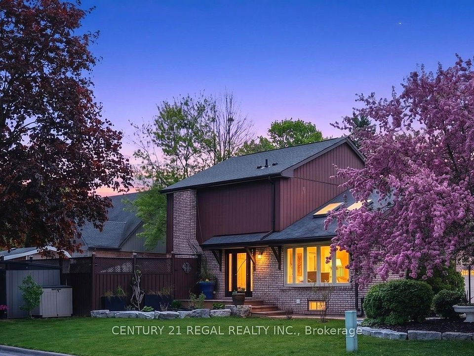 1st image of 481 Camelot Dr W