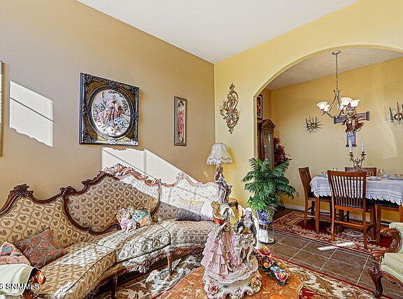 5th image of 2257 Sunrise Point Rd