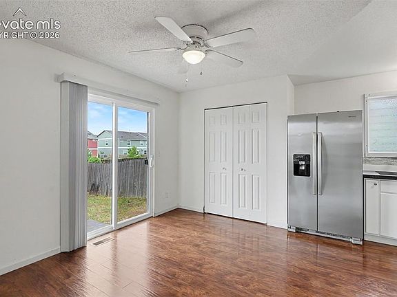 5th image of 4918 Witches Hollow Ln