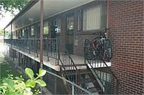 3rd image of 102 W Ida Ave #8