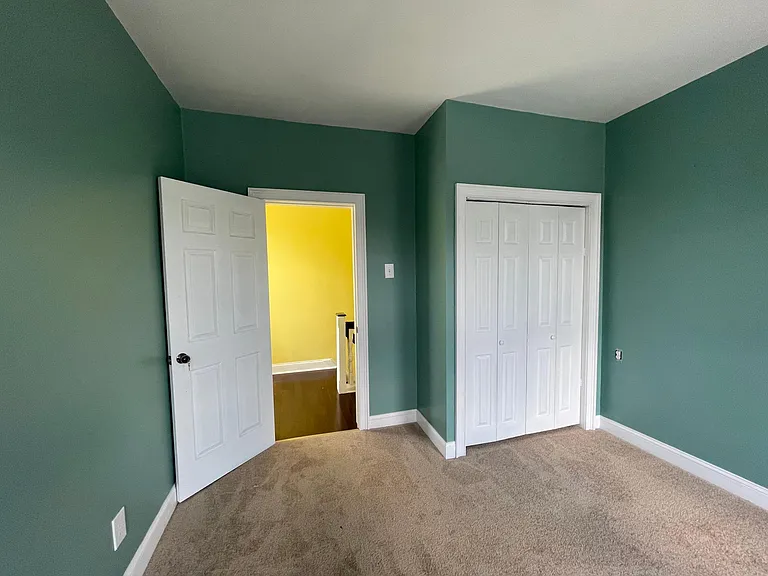 4210 Otter St — Photo 8
