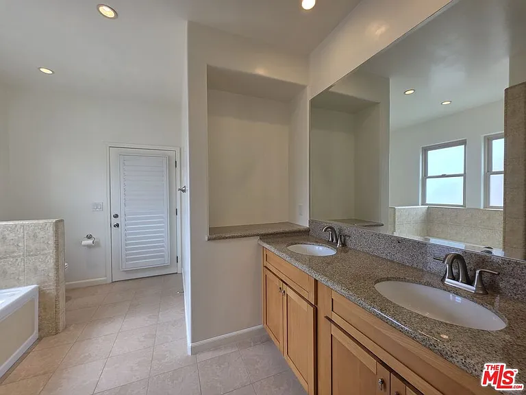 24221 Madison St #B — Photo 41
