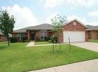 14004 Oakmond Rd, Edmond, OK 73013