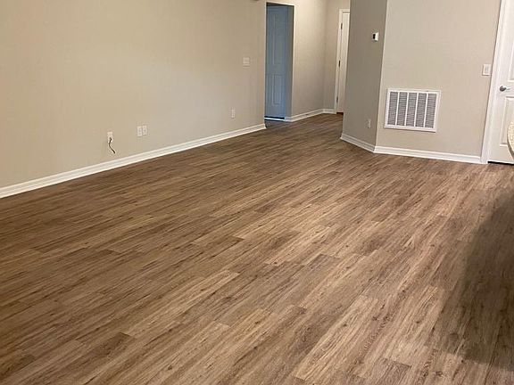 4th image of 3356 Almada Ct