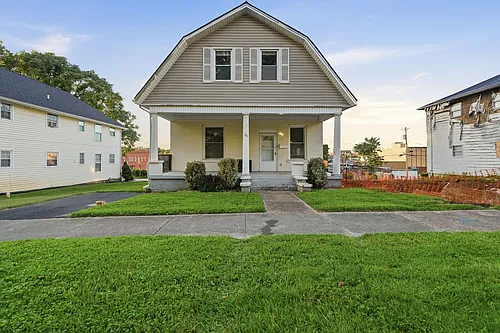 118 Wilson Ave Photo 1