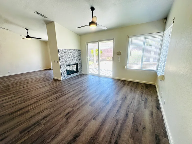 78780 Birchcrest Cir — Photo 16