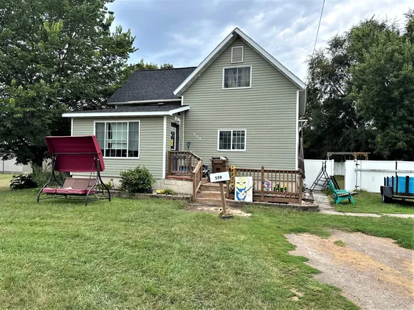 559 S 1st St, Montevideo, MN 56265