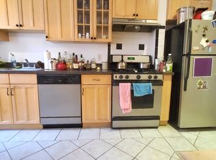 134 Sutherland Rd APT 2, Brighton, MA 02135