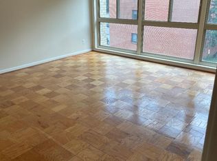 4970 Battery Ln APT 308, Bethesda, MD 20814