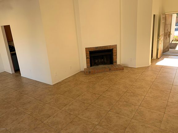 5th image of 10241 E Potomac Pl
