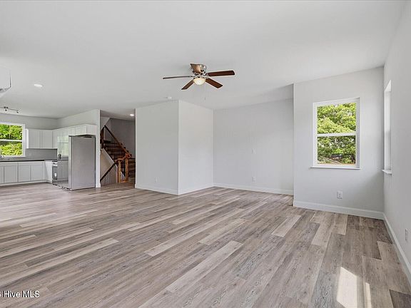 3rd image of 2326 Piney Green Road