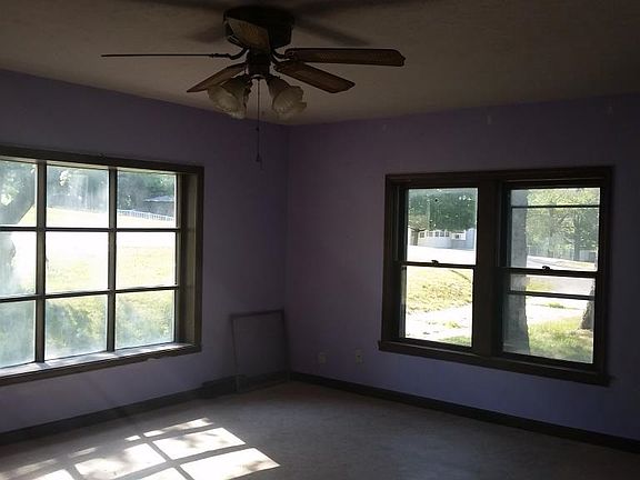 5th image of 1650 Johnson Ave