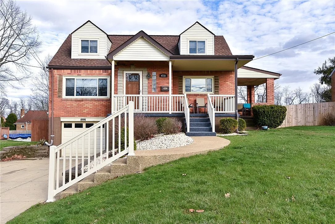 4721 Lolly Dr photo 1