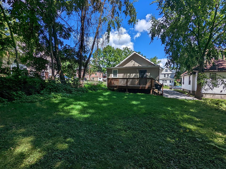 1st image of 536 Brady Ave