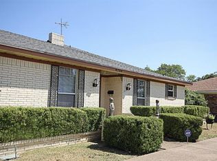 6704 Symphony Ln, Dallas, TX 75227