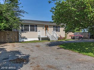 7823 Catherine Ave, Pasadena, MD 21122