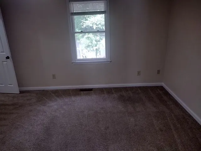 5278 Oakridge Dr — Photo 15